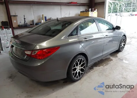 2011 Hyundai Sonata Limited z USA, uszkodzony, nr VIN 5NPEC4AC1BH301444